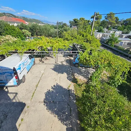 Apartman Sa 1 Spavacom Sobom * Rab Town